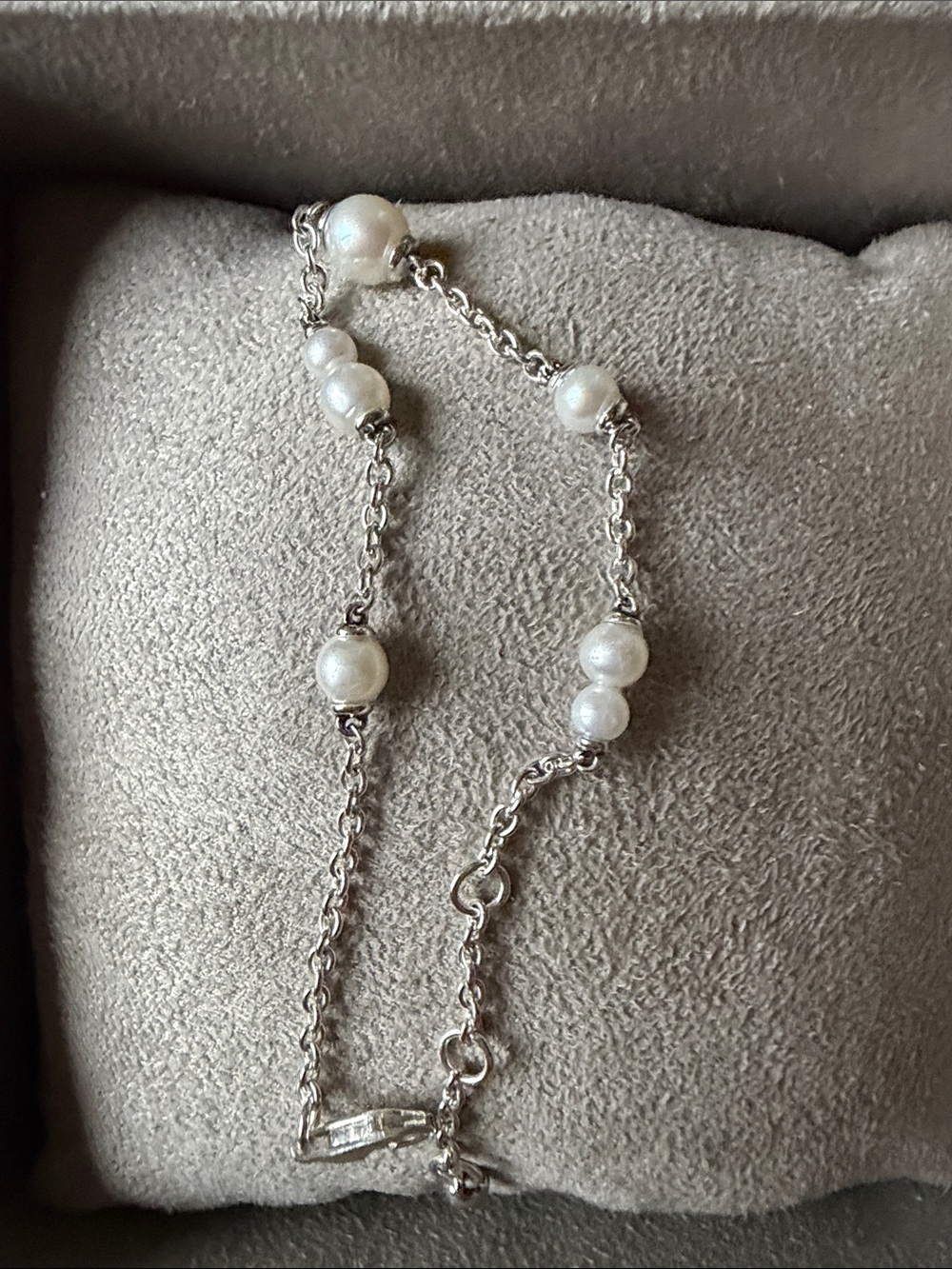 Sterling Silver Pearl Station Bracelet - White Pearls